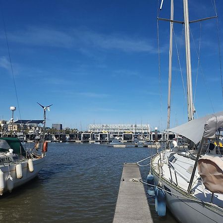 Private Yacht, We Love Our Guests Lissabon Buitenkant foto