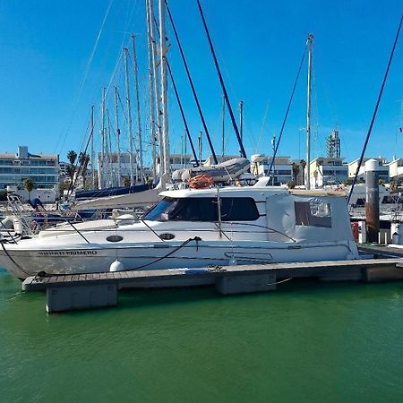 Private Yacht, We Love Our Guests Lissabon Buitenkant foto